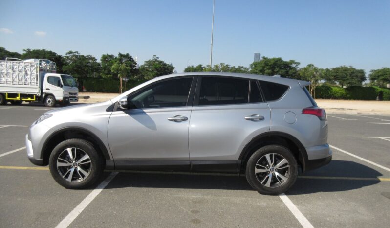 TOYOTA RAV4 2018 full