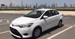 TOYOTA YARIS 2017