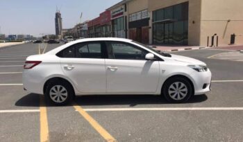 TOYOTA YARIS 2017 full