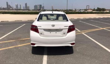 TOYOTA YARIS 2017 full