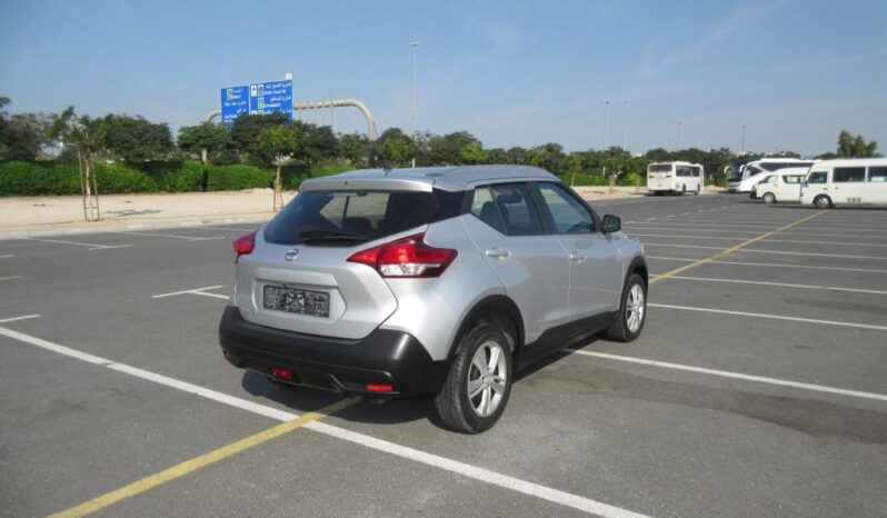 NISSAN KICKS SILVER 2019 full