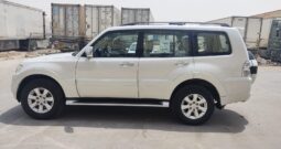 PAJERO 2018 WHITE MID OPTION