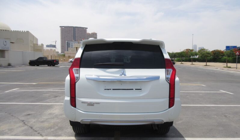 MONTERO SPORT 2016 WHITE full