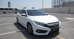 HONDA CIVIC 2018 WHITE FULL OPTION