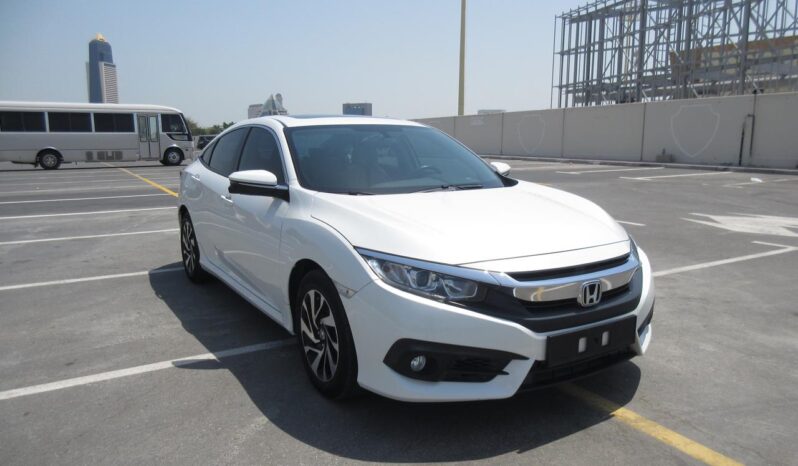 HONDA CIVIC 2018 WHITE FULL OPTION full