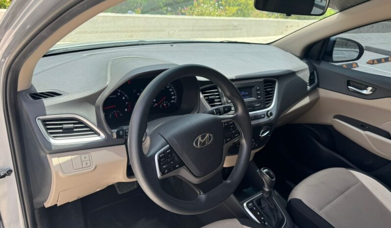 Hyundai Accent 2022 Silver full