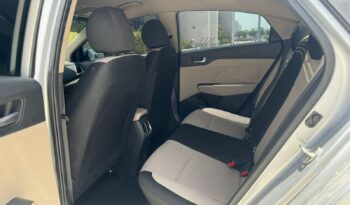 Hyundai Accent 2022 Silver full