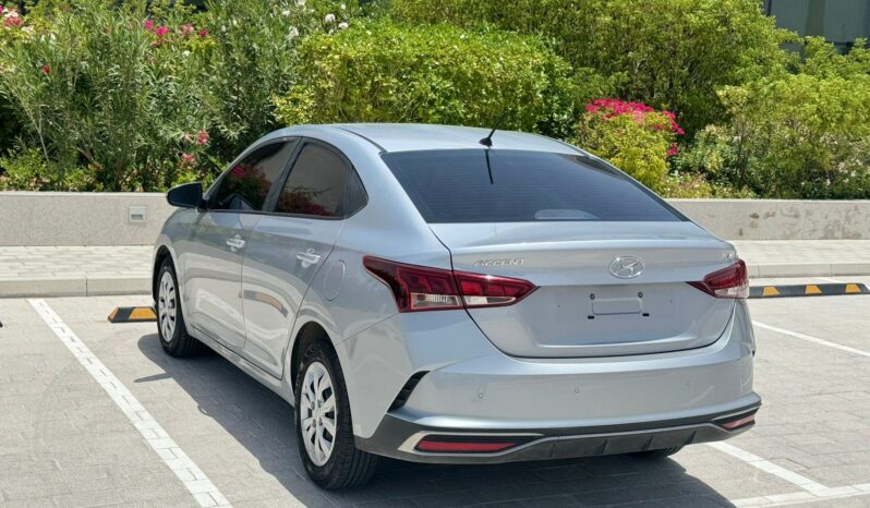 Hyundai Accent 2022 Silver full